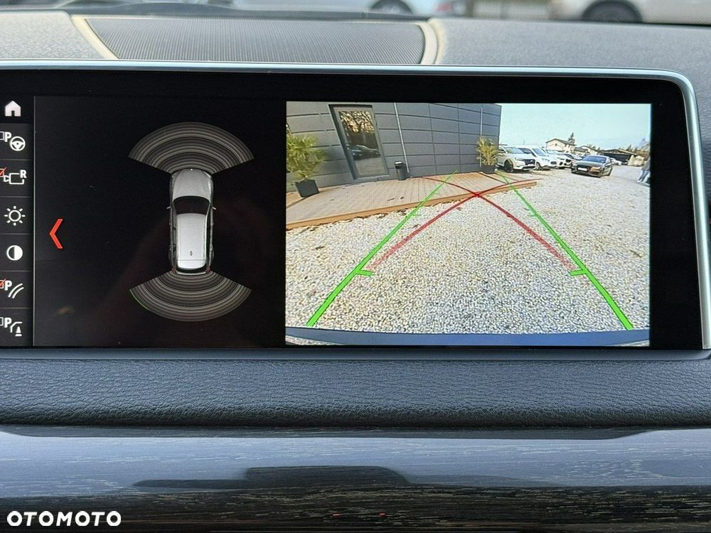 BMW X5 xDrive25d - 28