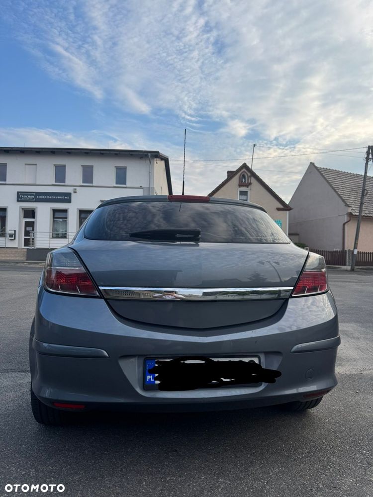 Opel Astra 1.9 CDTI Cosmo - 3