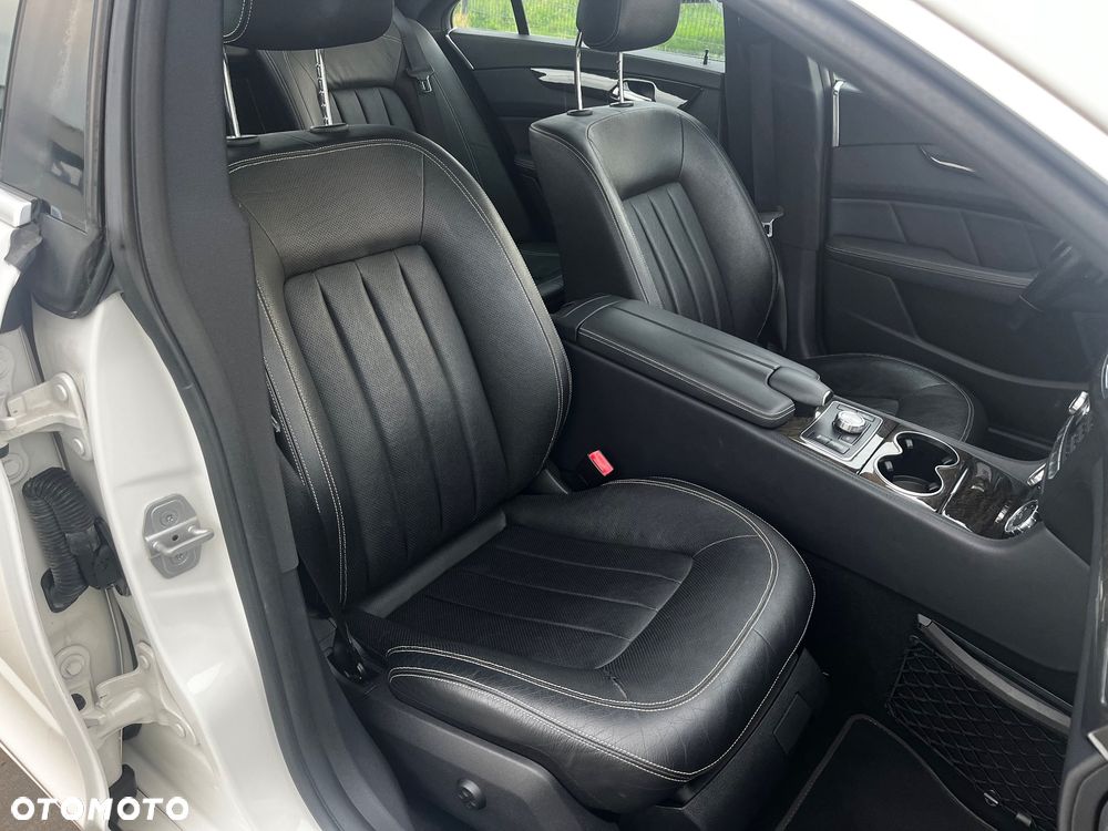Mercedes-Benz CLS 500 4Matic 7G-TRONIC - 20