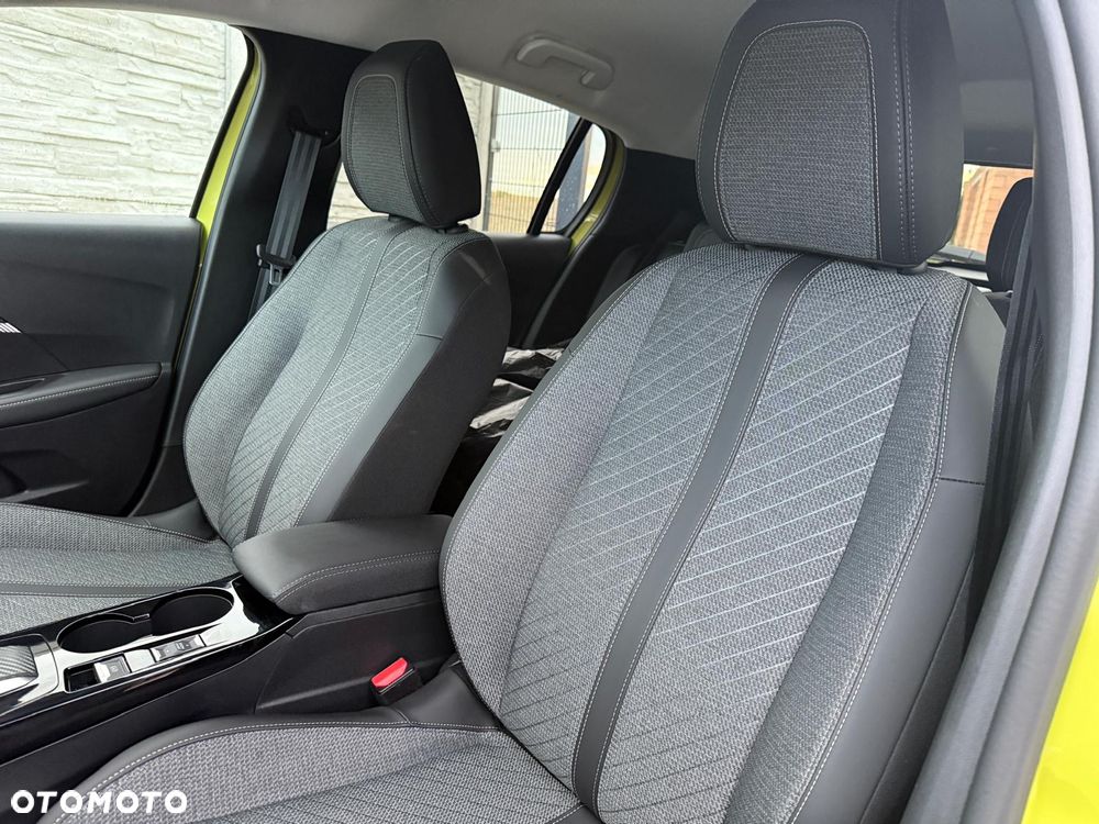 Peugeot 208 Elektromotor 136 E-Style - 10