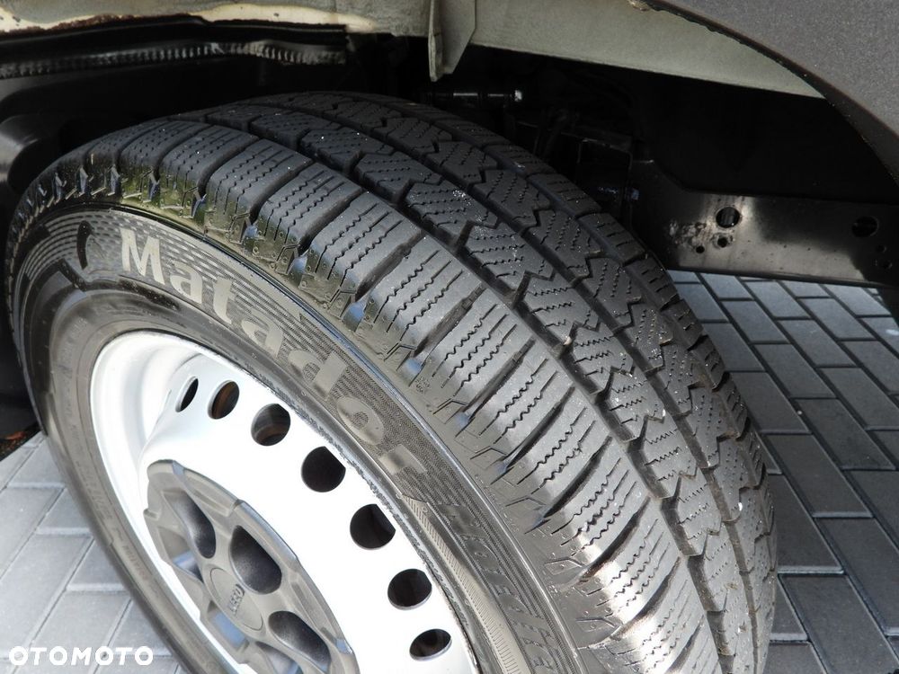 Iveco DAILY 35S16 SKRZYNIA 10 PALET TEMPOMAT KLIMATYZACJA  160KM - 23