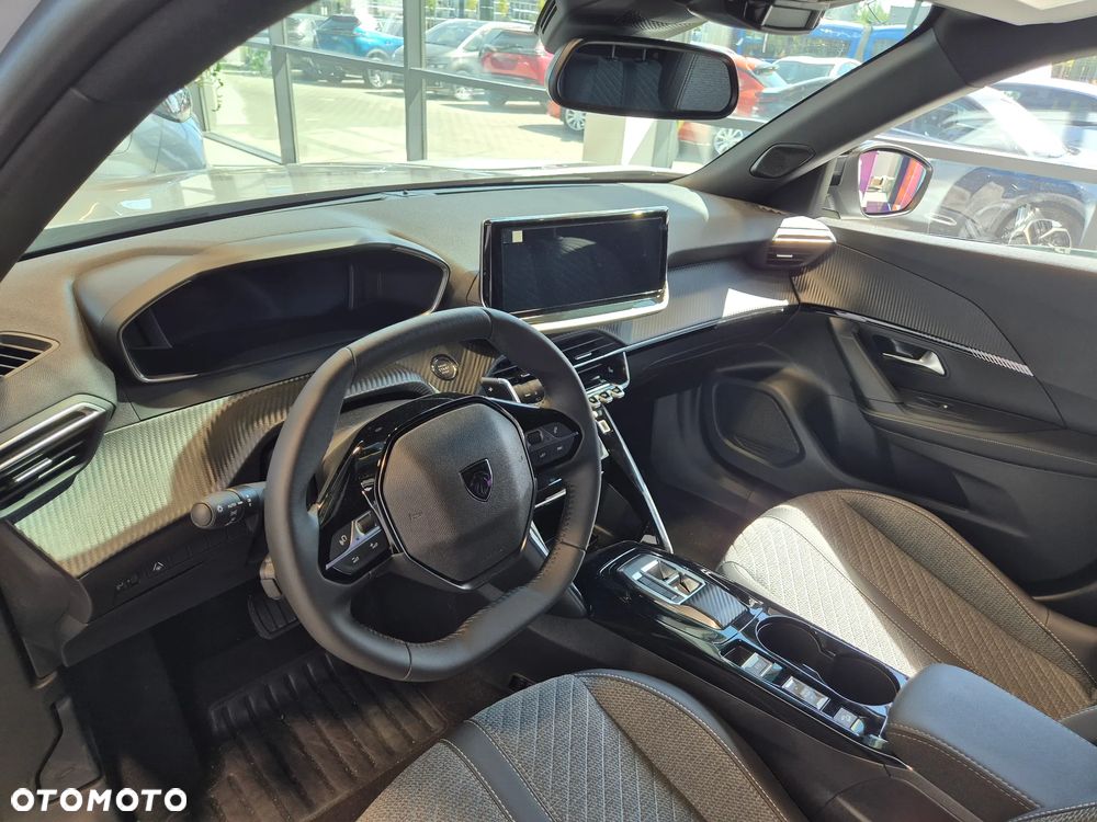 Peugeot 2008 PureTech mHEV Allure e-DCS6 - 14