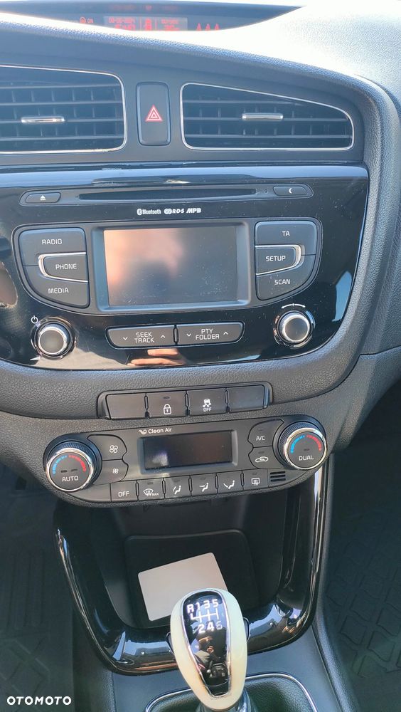 Kia Ceed - 19