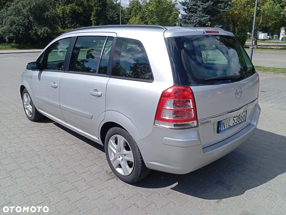 Opel Zafira - 3
