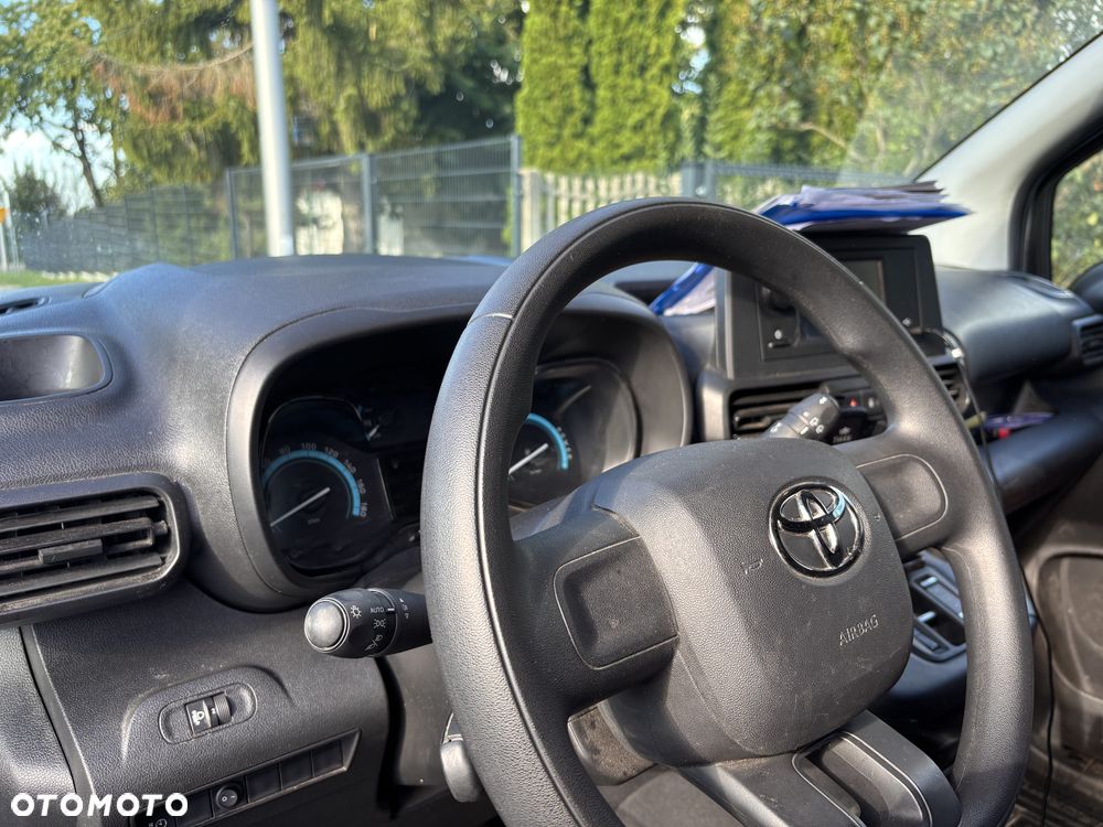 Toyota PROACE CITY - 8