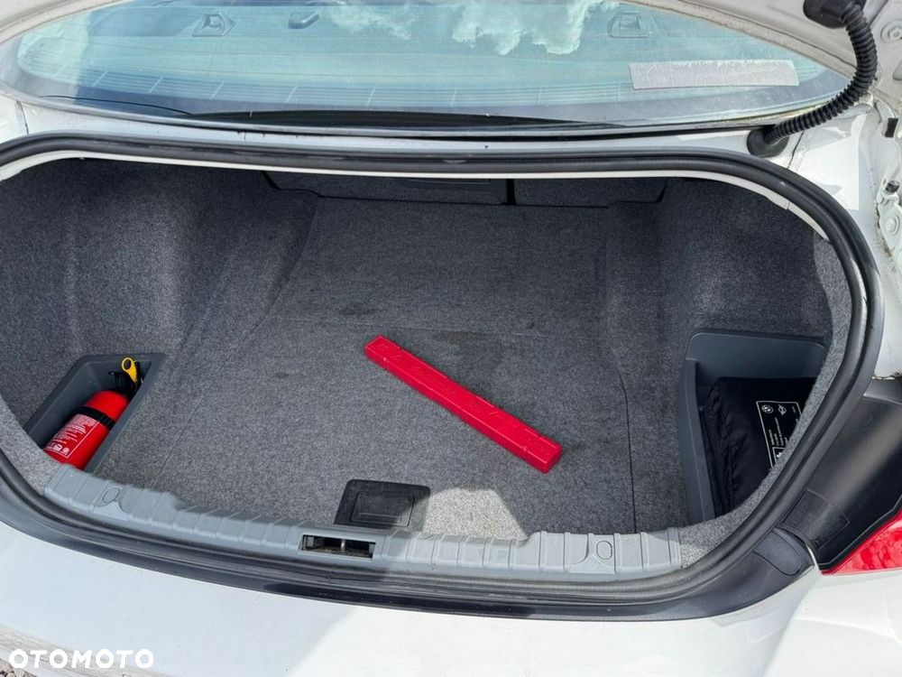 BMW Seria 3 - 28