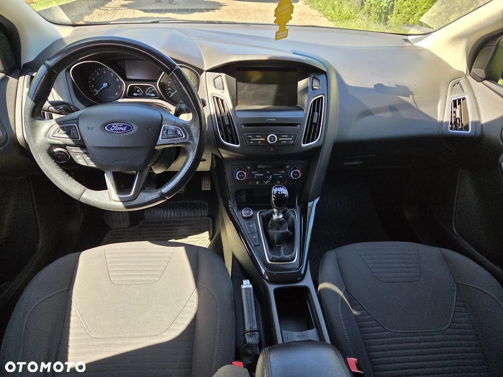 Ford Focus 1.5 EcoBoost Titanium ASS - 7