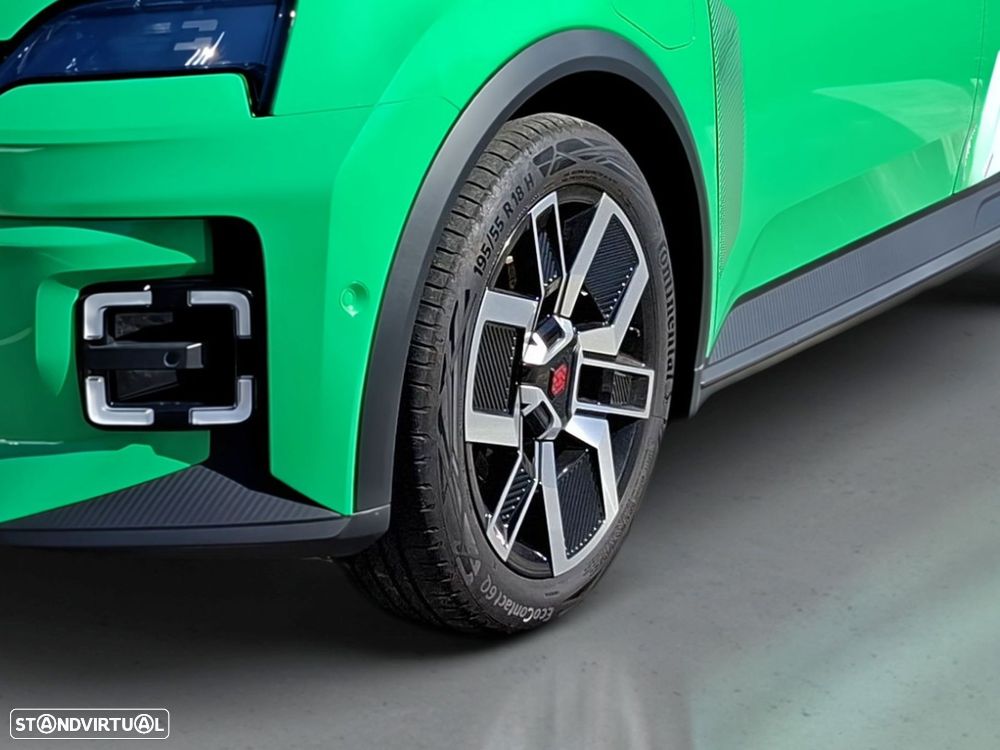 Renault 5 52 kWh Techno Autonomia Conforto — fotografia 4
