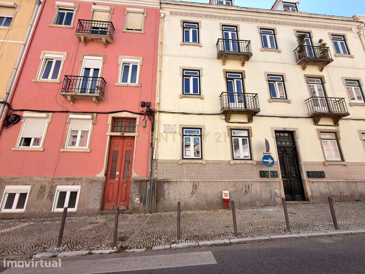 Excelente T1 Totalmente Remodelado e Equipado no Bairro do Rego - Grande imagem: 2/24