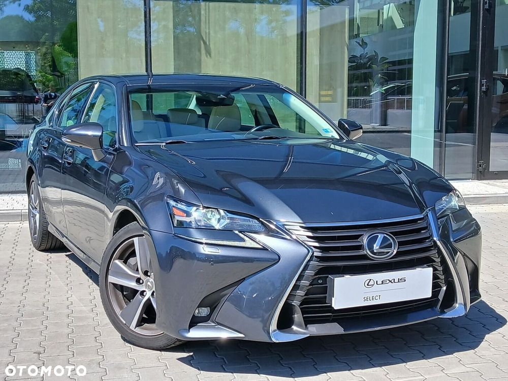 Lexus GS - 9