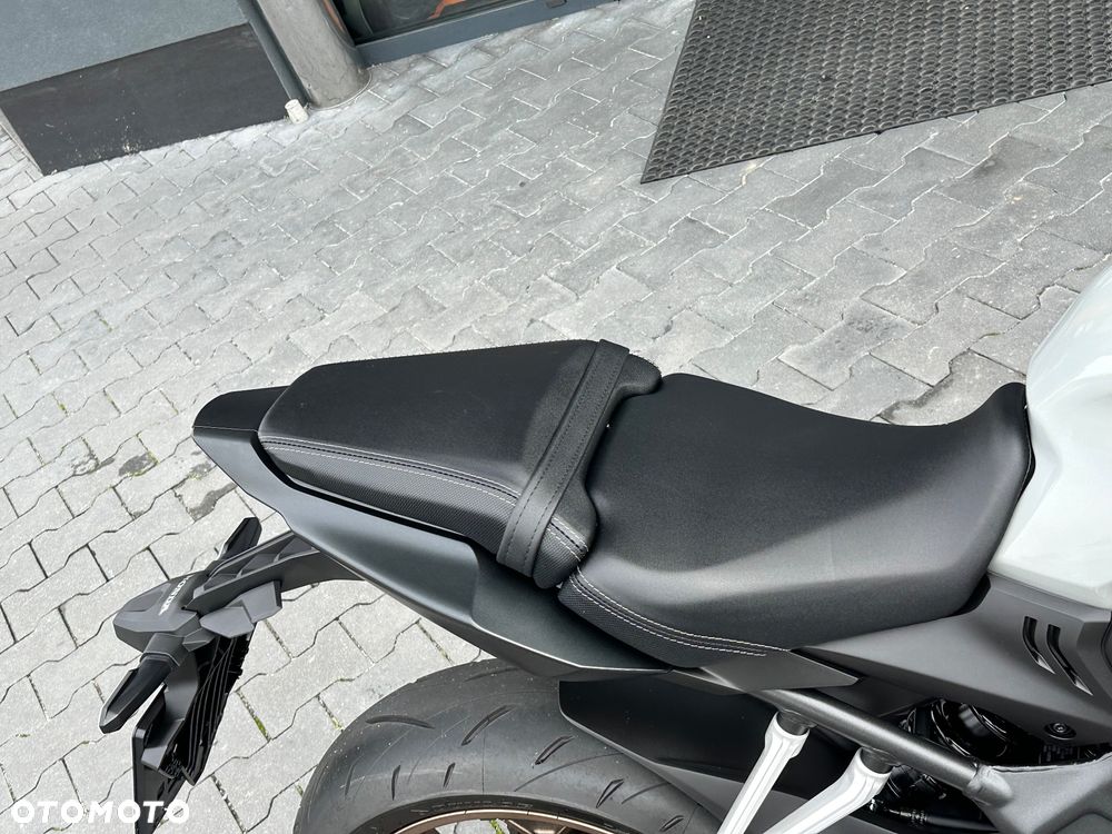 Honda CB - 13