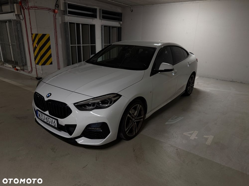 BMW Seria 2 218i M Sport - 1