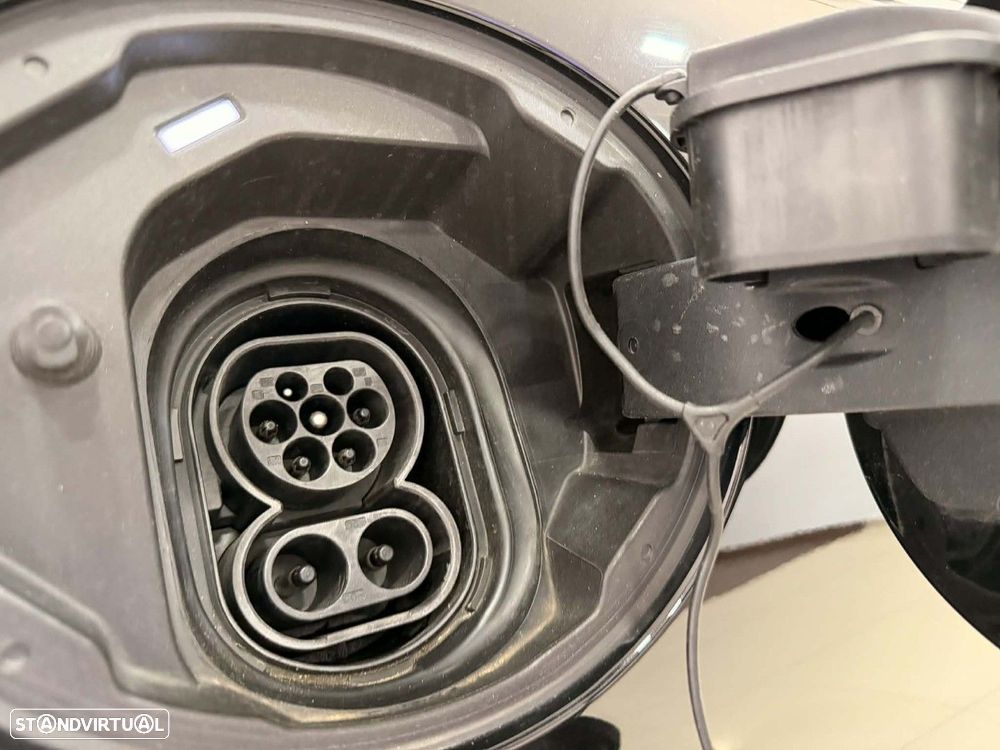 MINI 3 Portas Cooper SE - 11