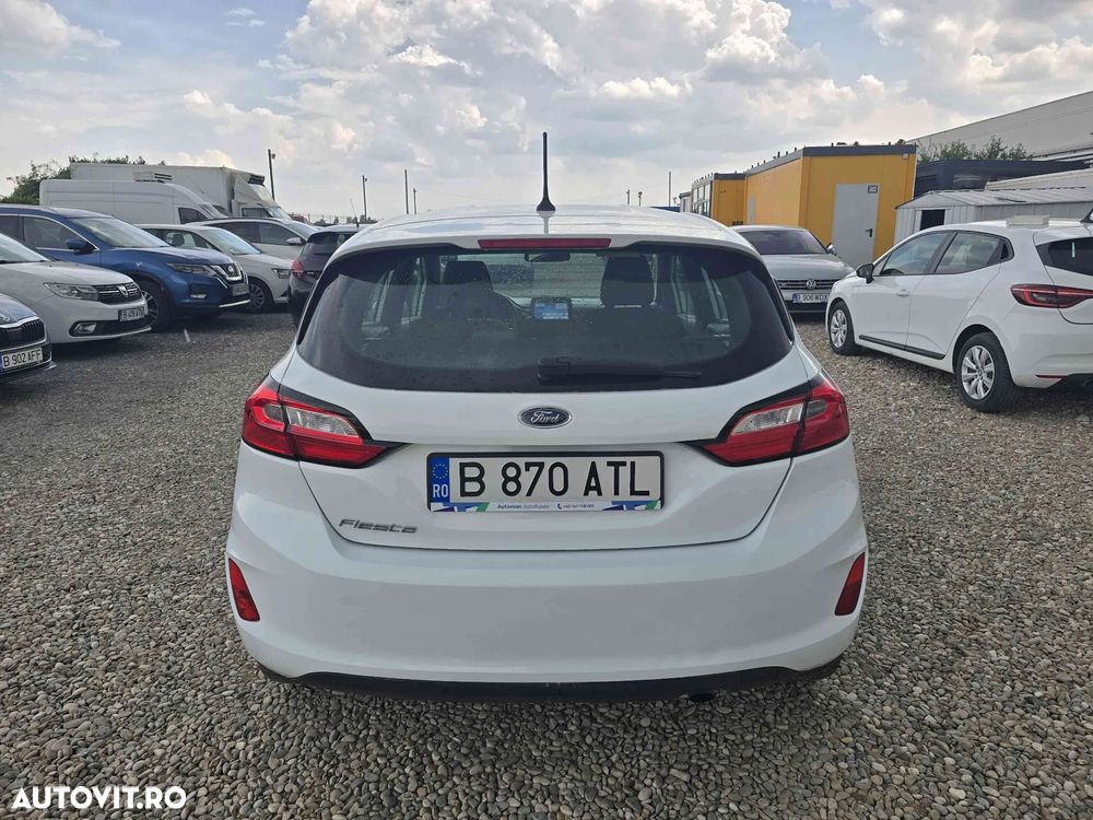 Ford Fiesta - 5