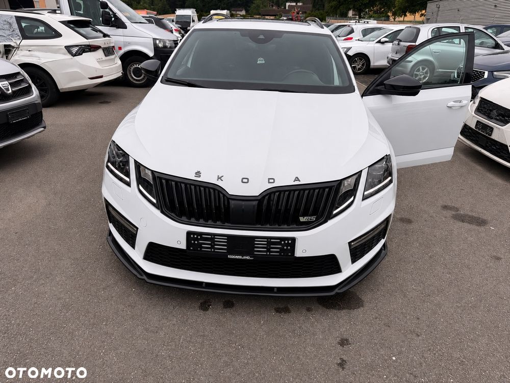 Skoda Octavia 2.0 TDI 4x4 RS Challenge DSG - 2