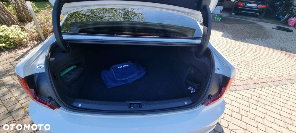 Volvo S90 D4 Momentum - 14