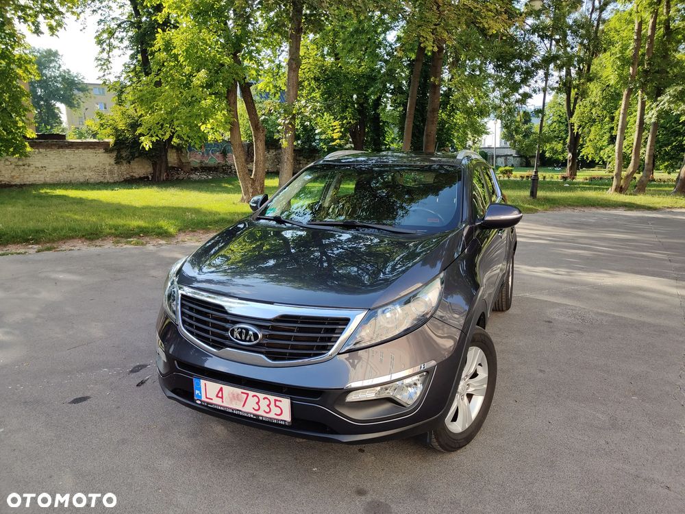 Kia Sportage 2.0 L 2WD - 23