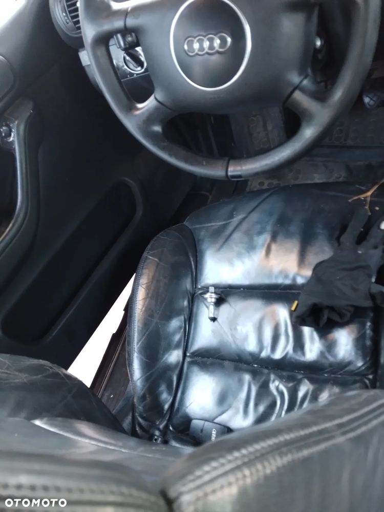 AUDI A3 8L1 96-03 1.6 BFQ  ZDERZAK TYŁ TYLNY  LY7W - 22