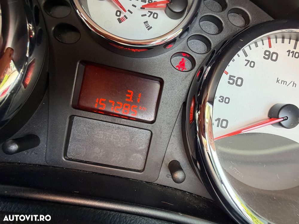 Peugeot 207 120 Sport - 16