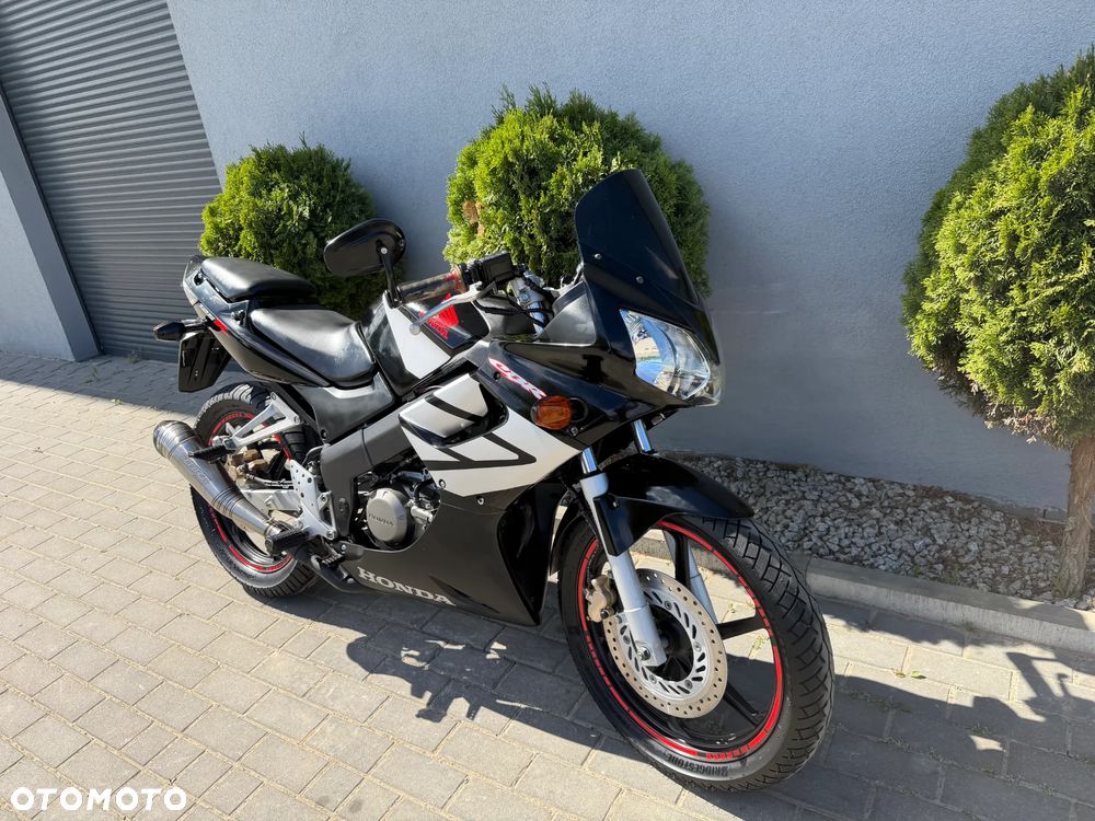 Honda CBR - 4
