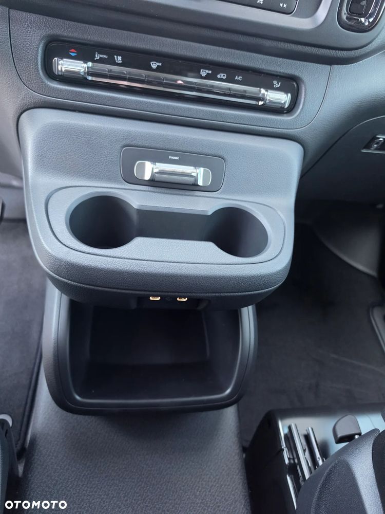 Mercedes-Benz Vito Tourer L1 Pro 9G-Tronic 447.701 - 18