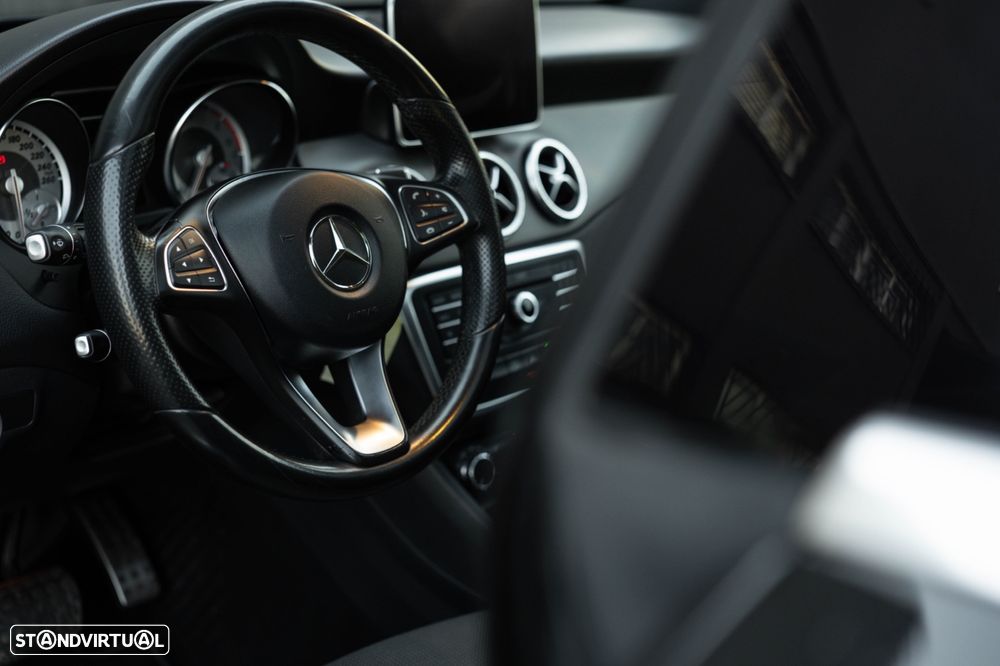 Mercedes-Benz CLA 200 (CDI) d 7G-DCT Urban - 13