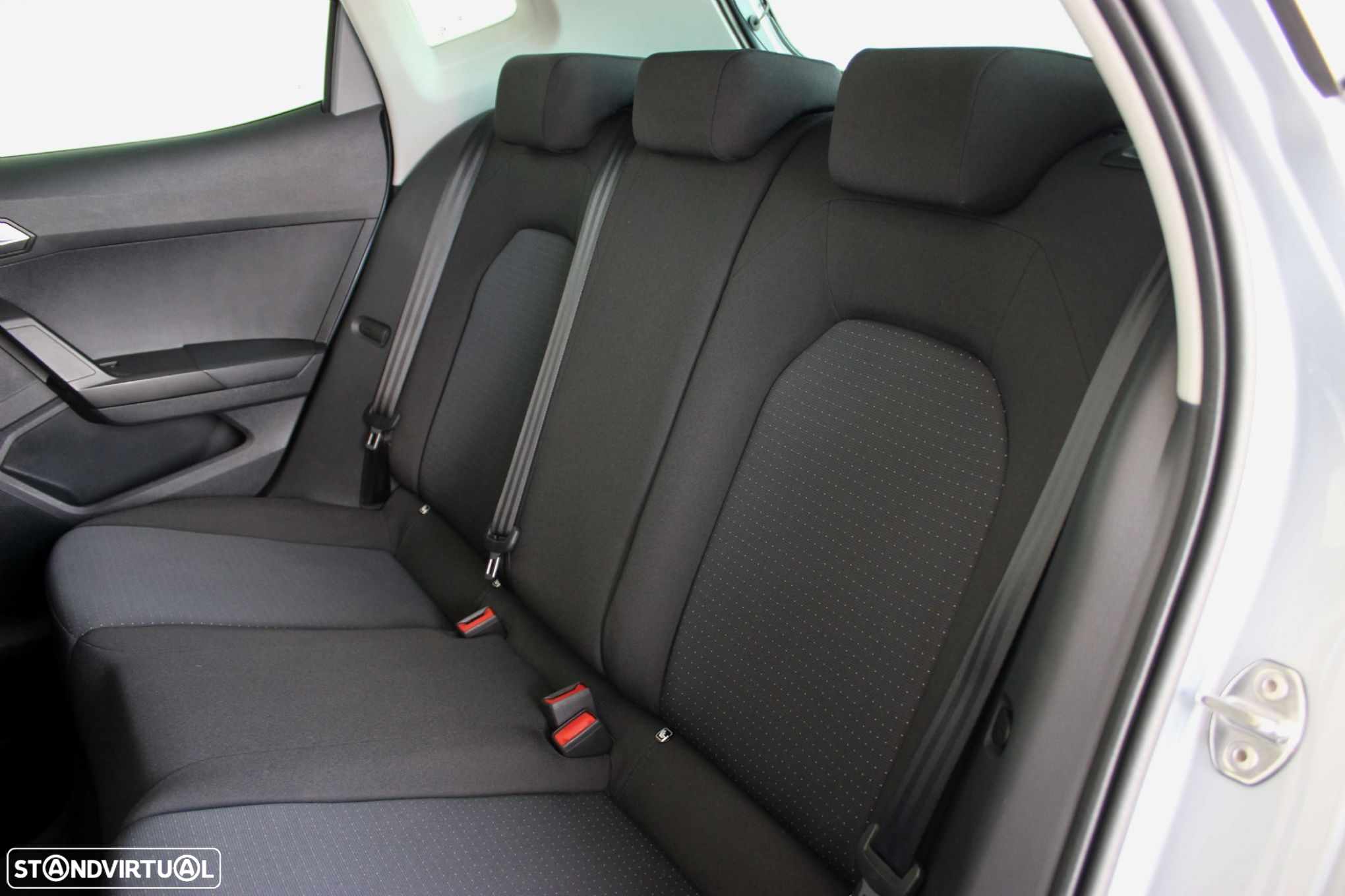 SEAT Arona 1.0 TSI Style - 33