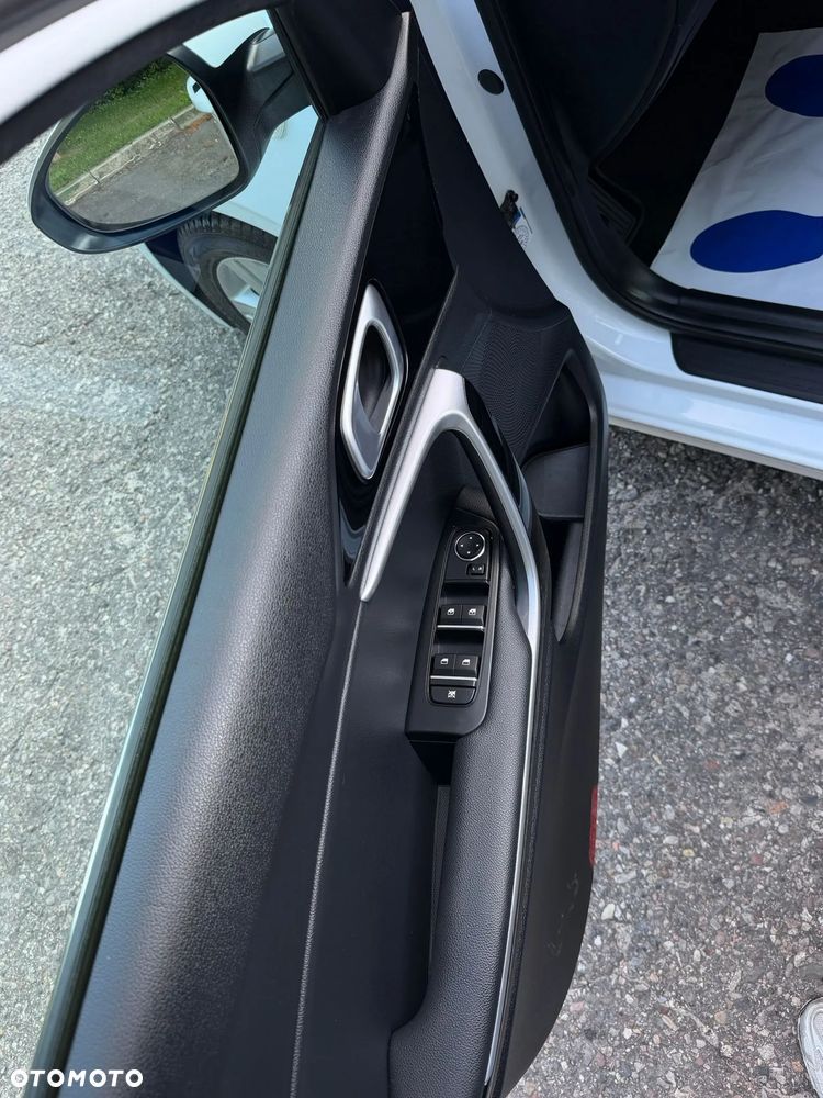 Kia Ceed - 22
