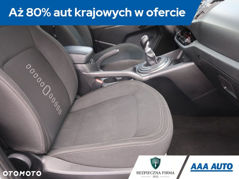 Kia Sportage - 10