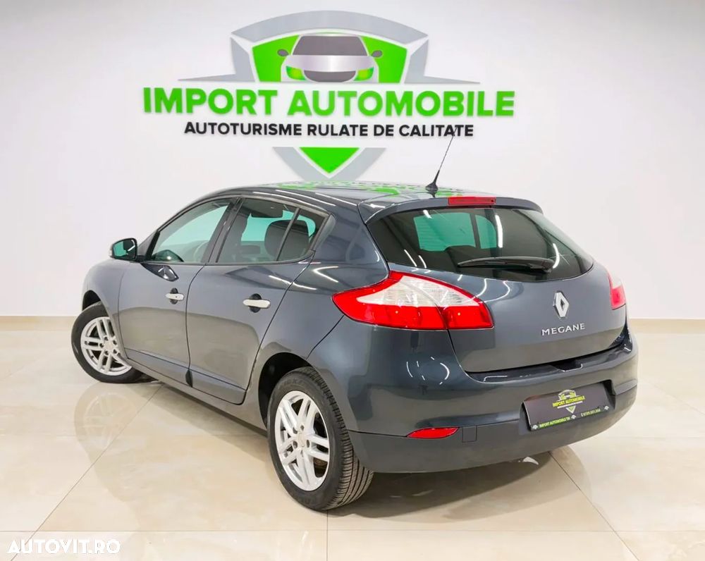 Renault Megane 1.6 16V 110 Dynamique - 14