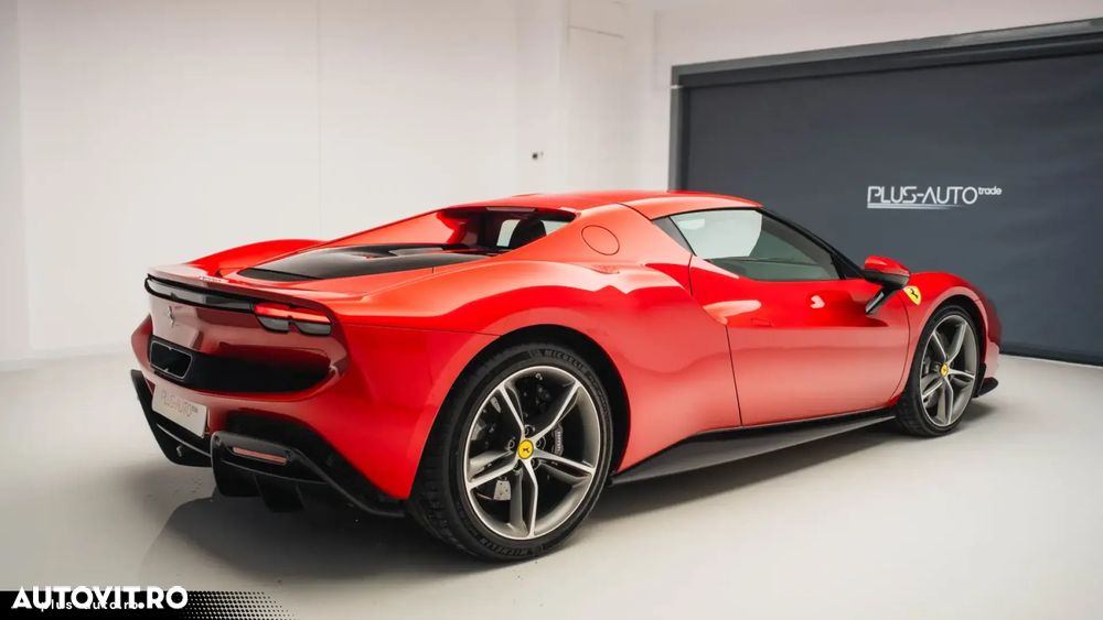 Ferrari 296 GTB - 9