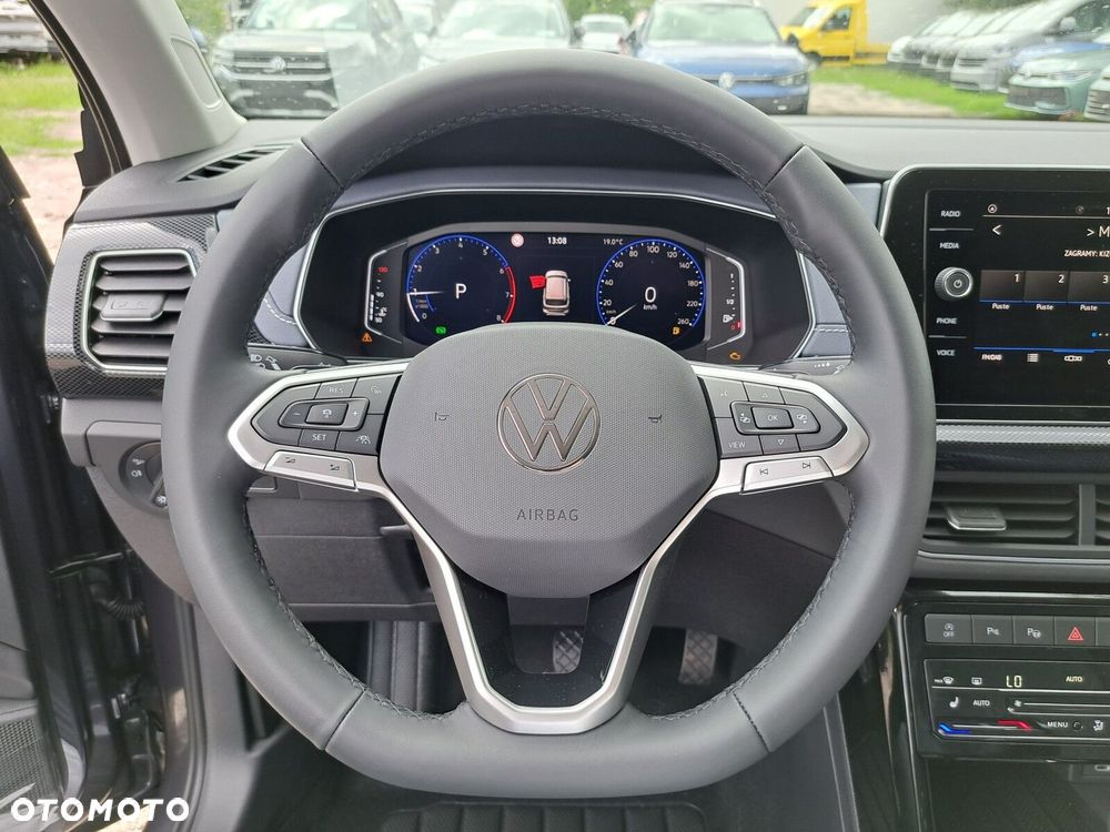 Volkswagen T-Cross - 17