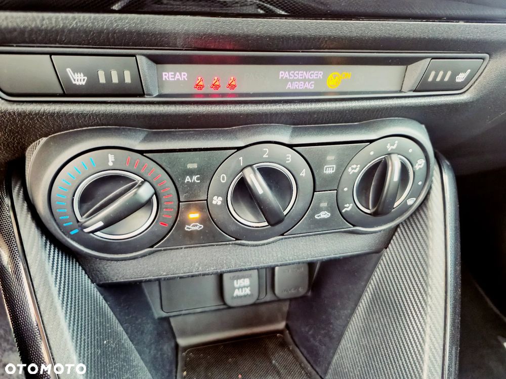 Mazda 2 SKYACTIV-G 90 Nakama - 26
