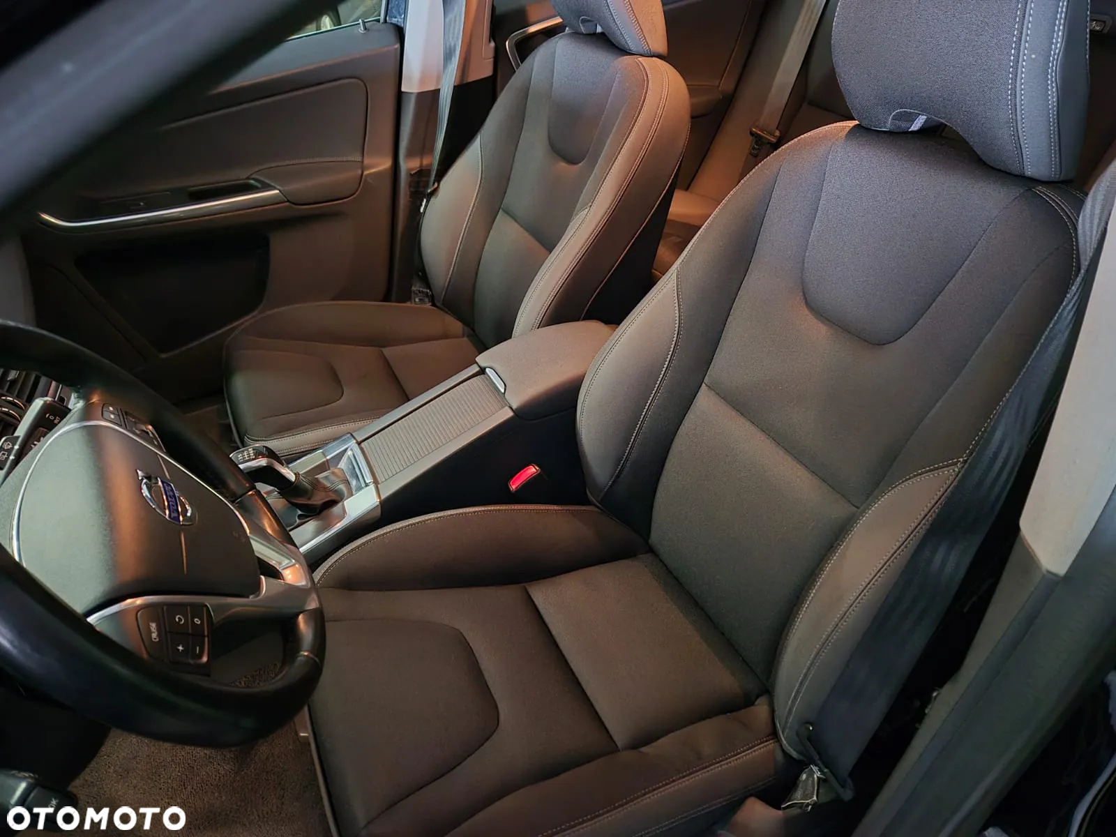 Volvo XC 60 D4 Summum - 13