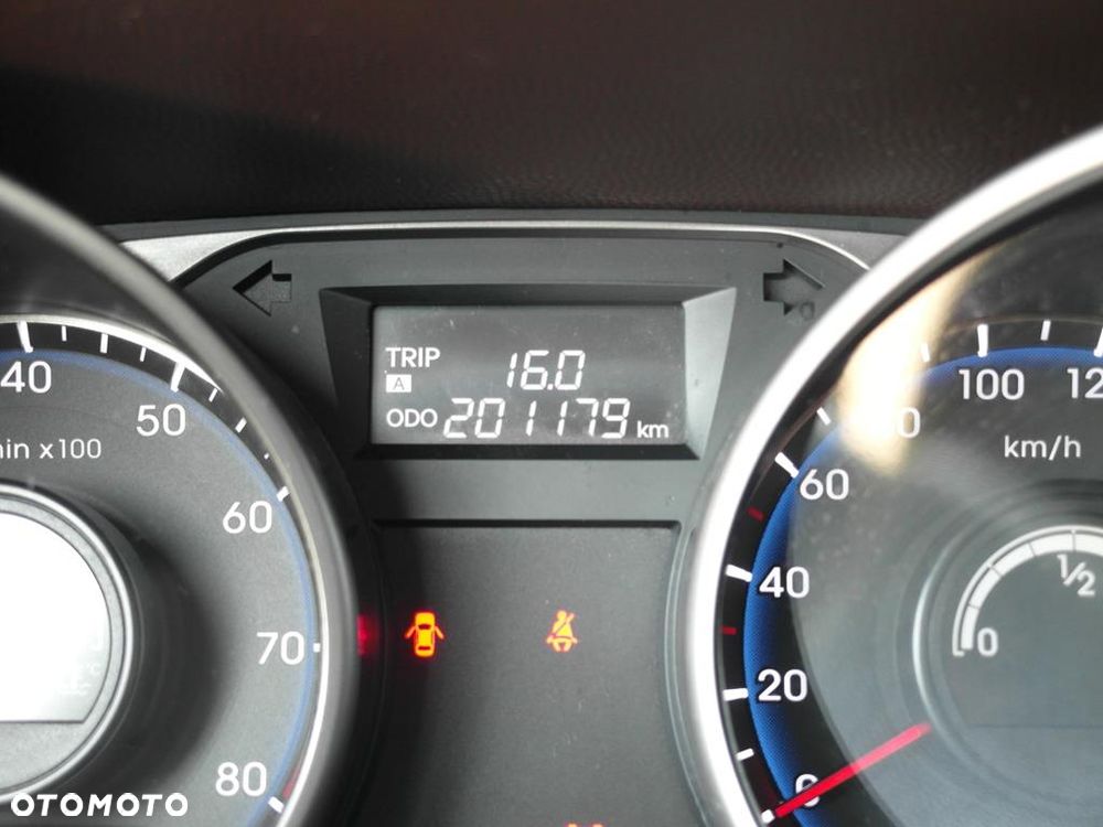 Hyundai ix35 1.6 GDI Comfort 2WD - 18
