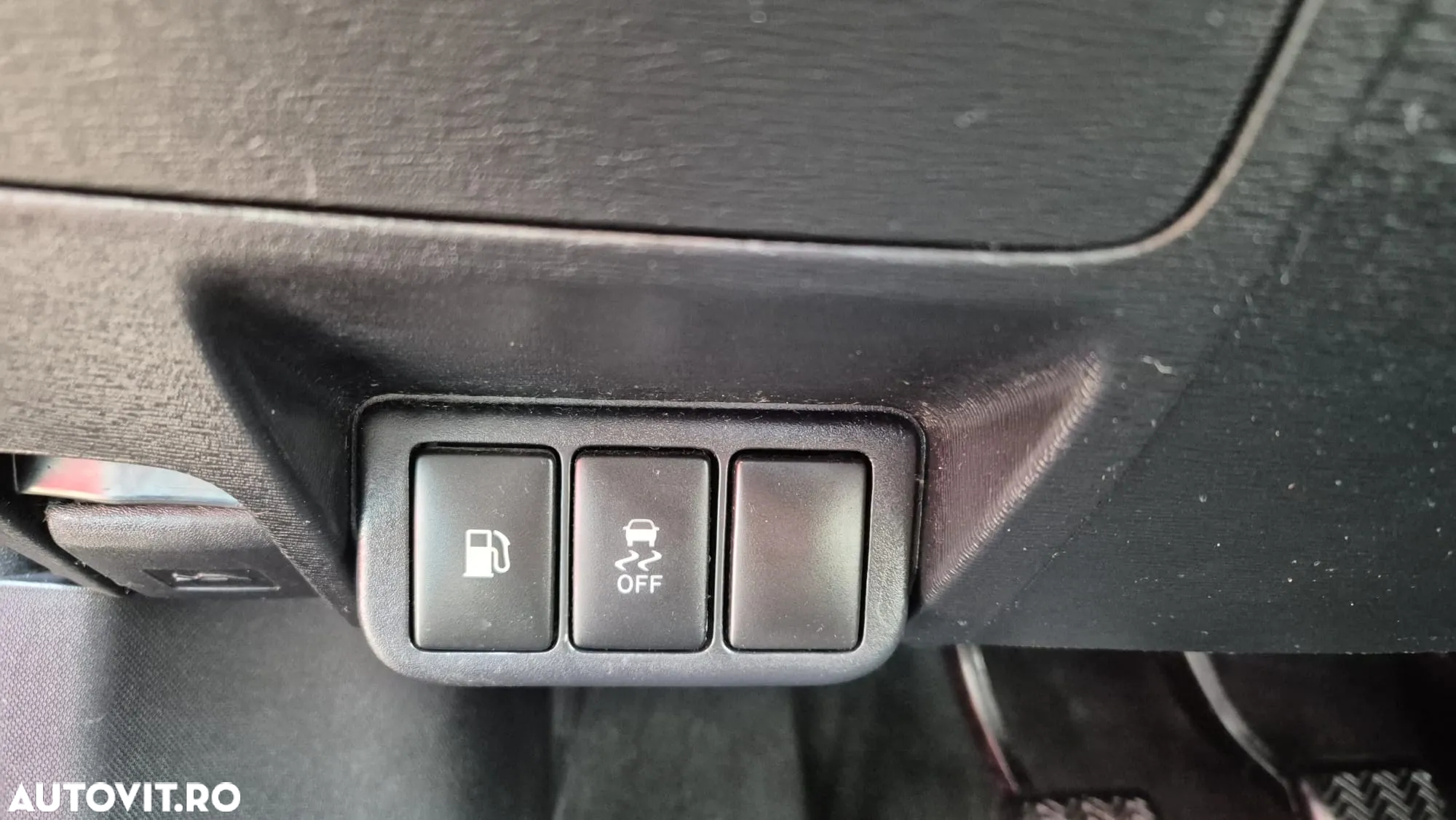 Toyota Avensis 1.8 Edition - 15
