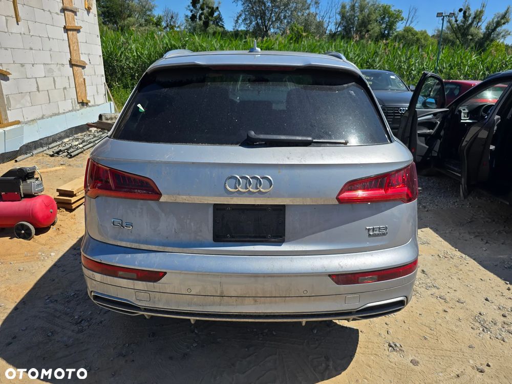 Audi Q5 2.0 TFSI Quattro S tronic design - 6