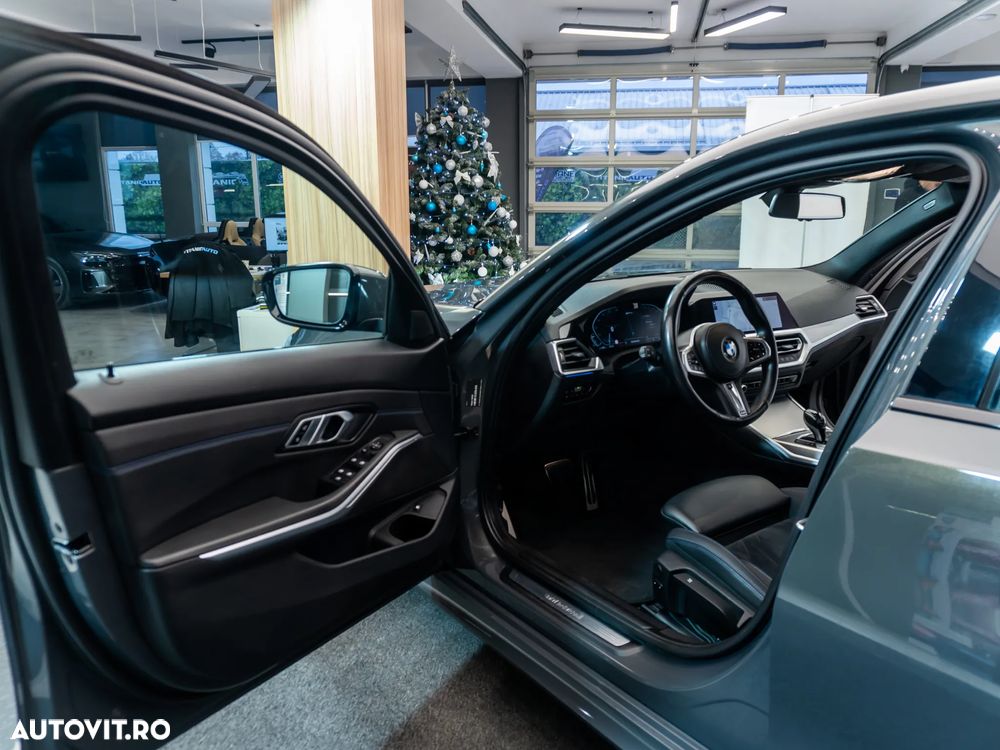 BMW Seria 3 330e Aut. M Sport - 23