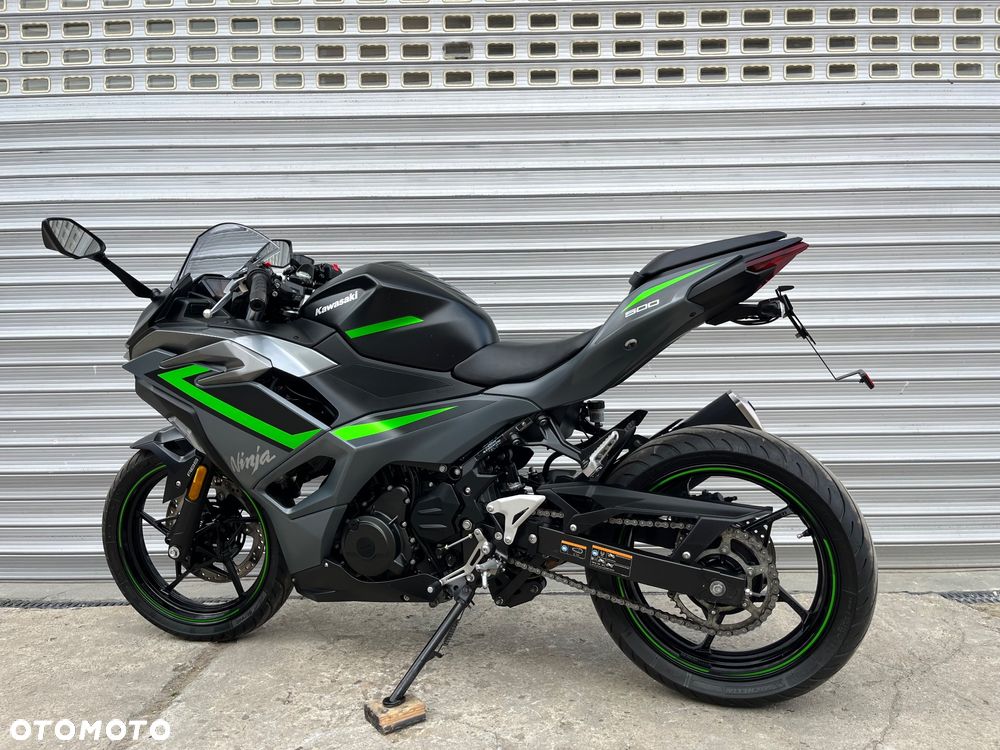 Kawasaki Ninja - 15