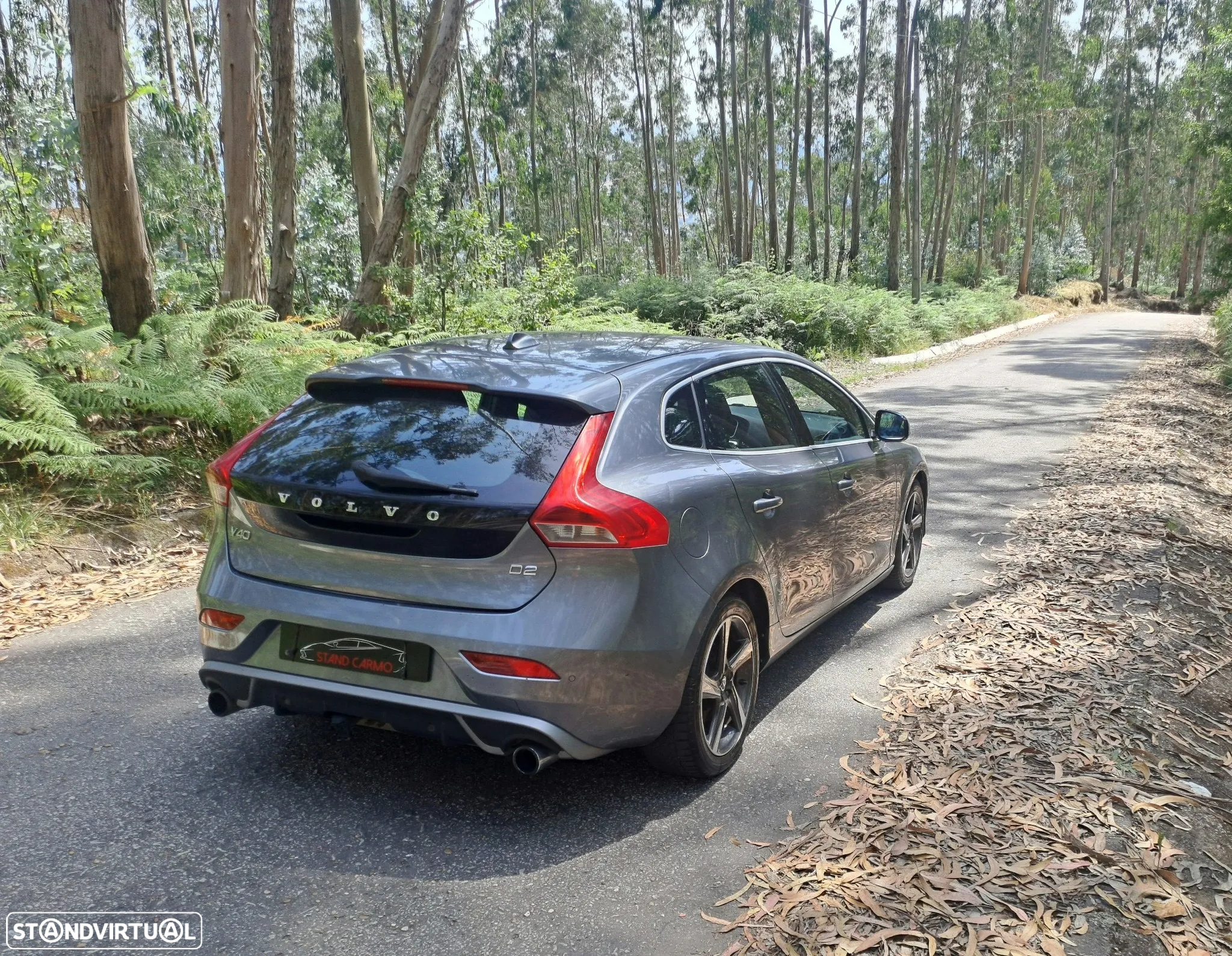 Volvo V40 1.6 D2 R-Design - 5