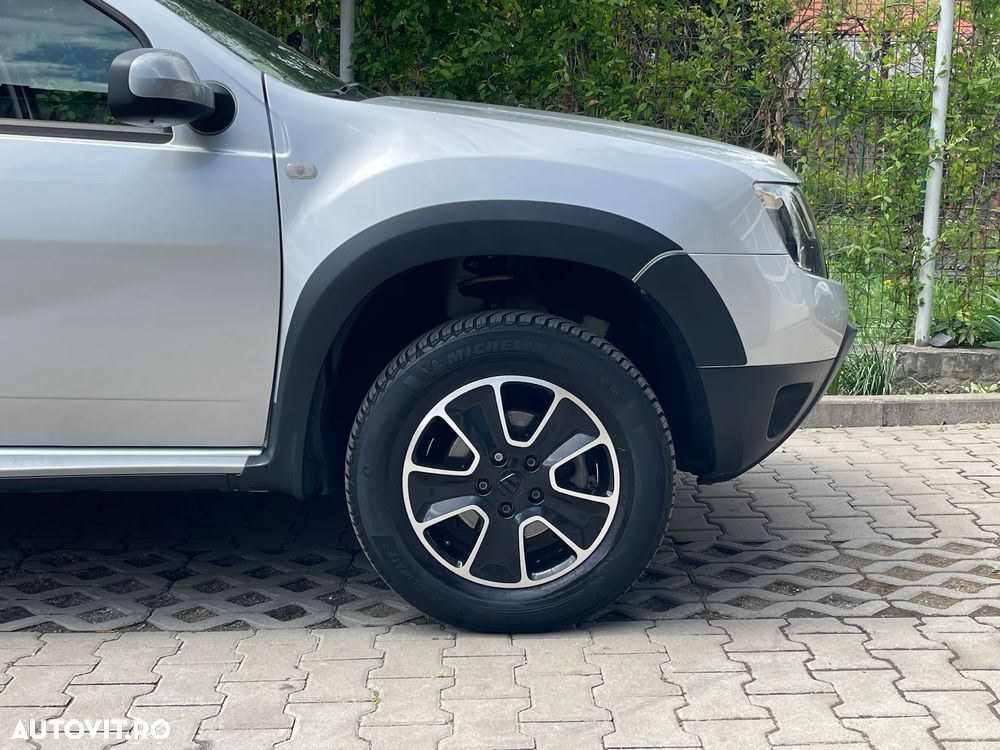 Dacia Duster 1.5 dCi 4x4 Prestige - 27