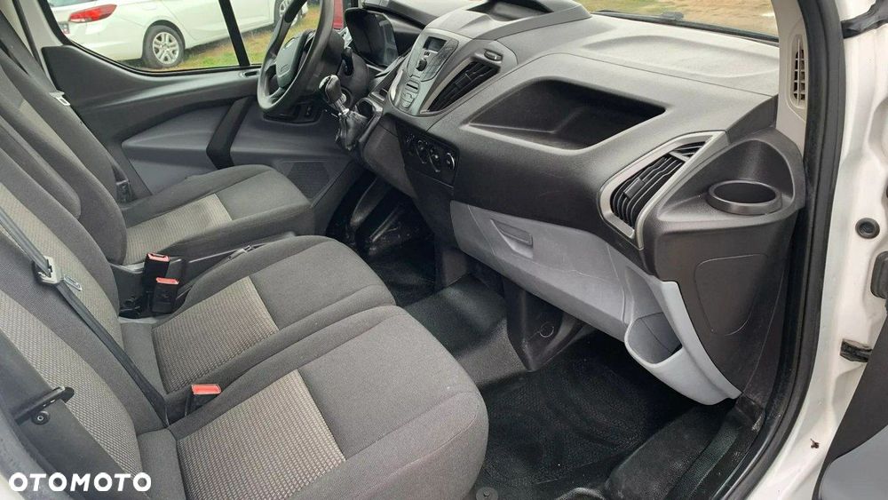 Ford Transit Custom - 10