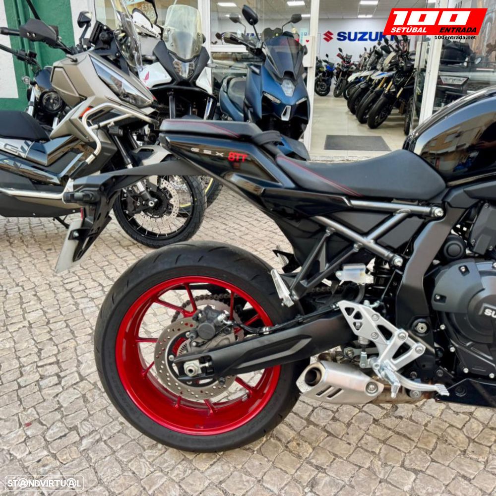 Suzuki GSX 800 S - 21