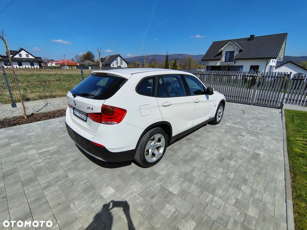 BMW X1 sDrive18i - 9