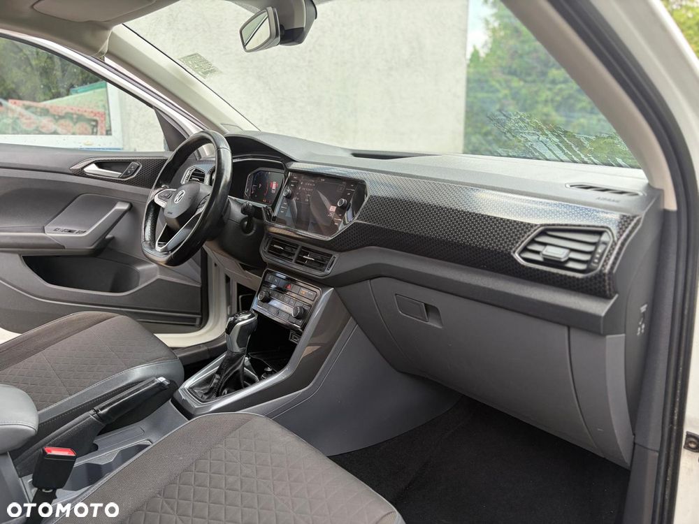 Volkswagen T-Cross - 20