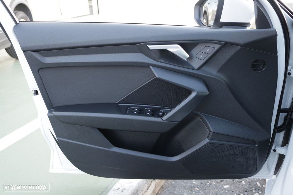 Audi A3 Sportback 30 TDI Advanced - 29