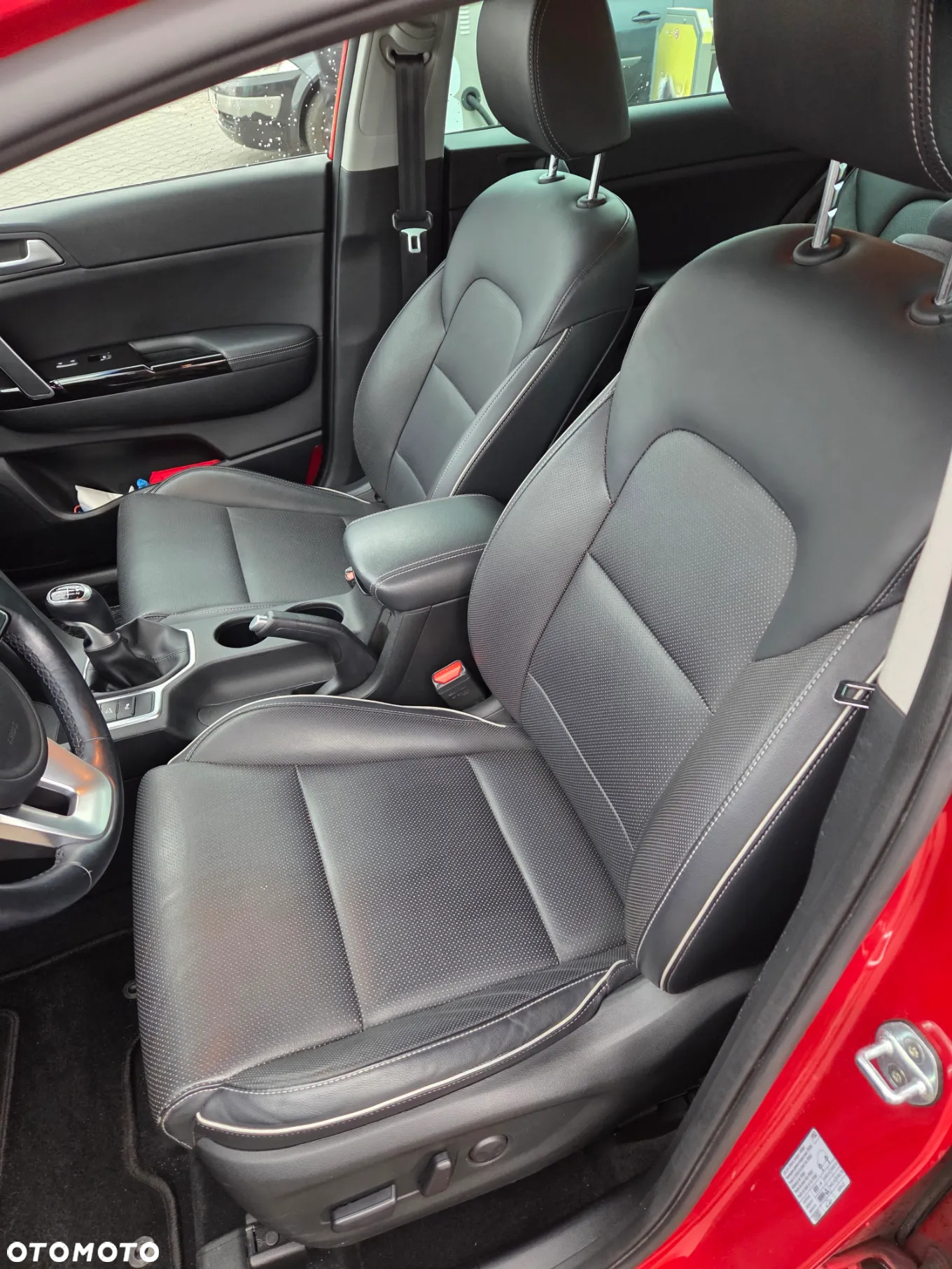 Kia Sportage 1.6 T-GDI L Business Line Plus 2WD - 5