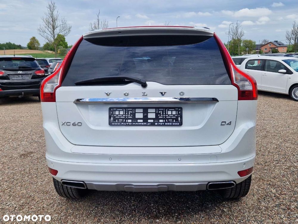 Volvo XC 60 D4 Momentum - 30