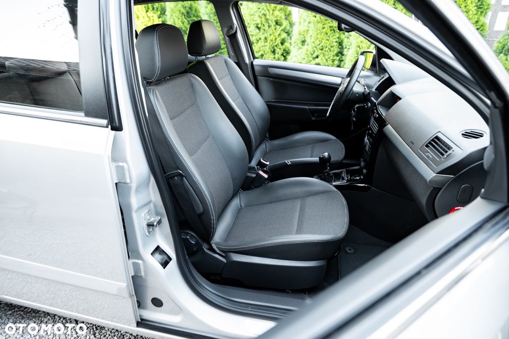 Opel Astra 1.4 Comfort / Cool - 25
