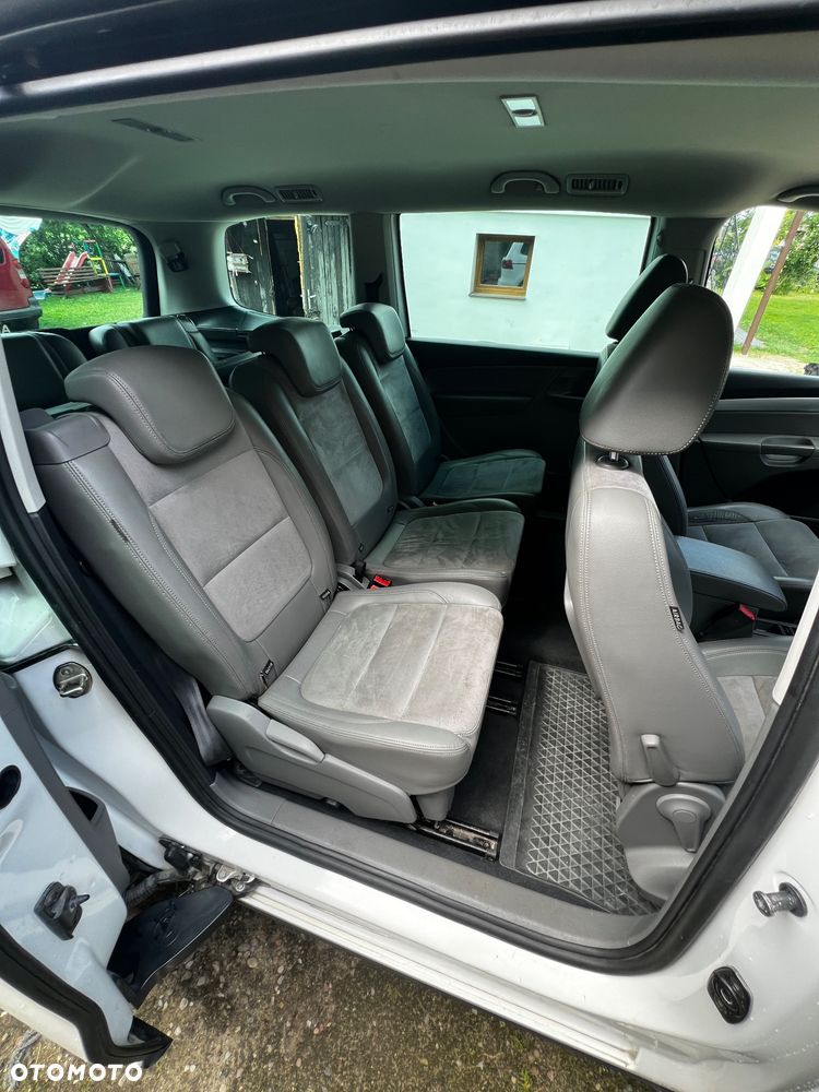 Volkswagen Sharan 2.0 TDI Highline - 29